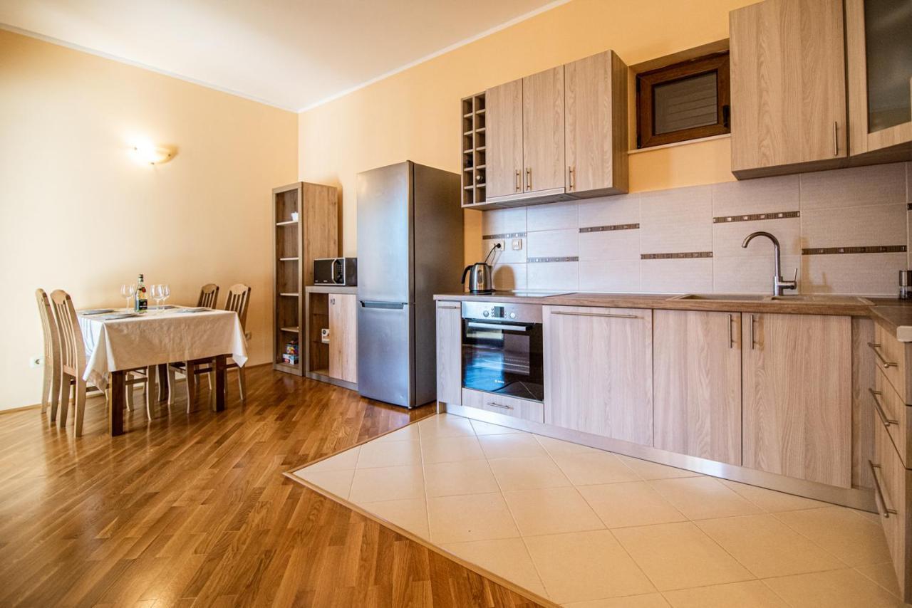 Boka Apartment Baošići Dış mekan fotoğraf