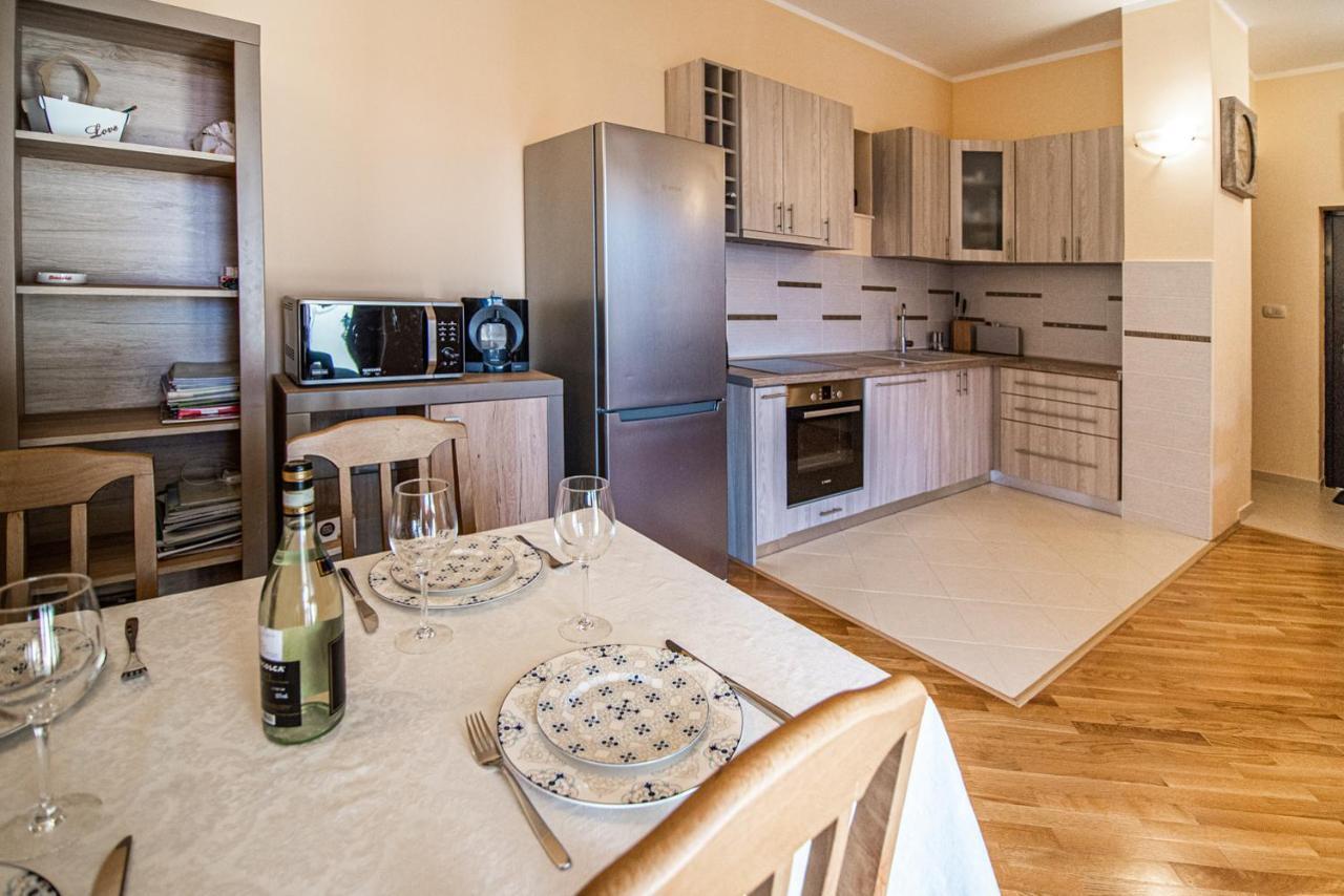 Boka Apartment Baošići Dış mekan fotoğraf